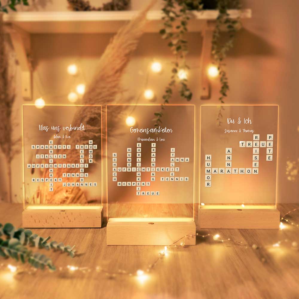 Personalisierte LED-Lampe aus Acrylglas "Scrabble"