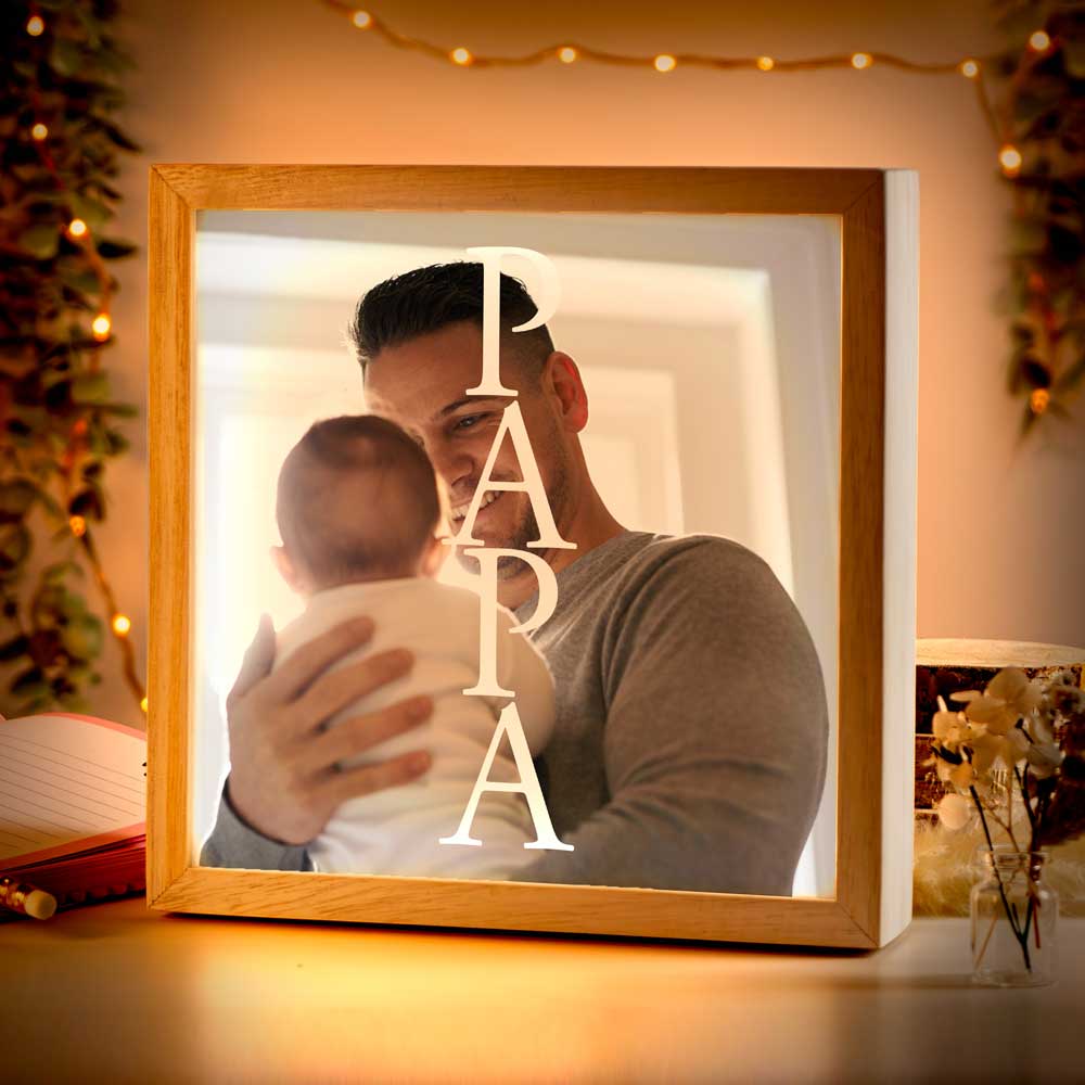 Beleuchteter Bilderrahmen inkl. personalisiertem Bild "Dein Foto #1"
